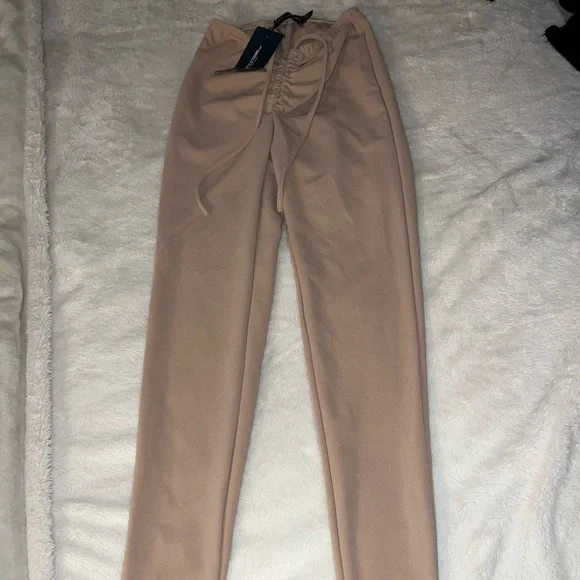 Prettylittlething pants - Picture 2 of 3